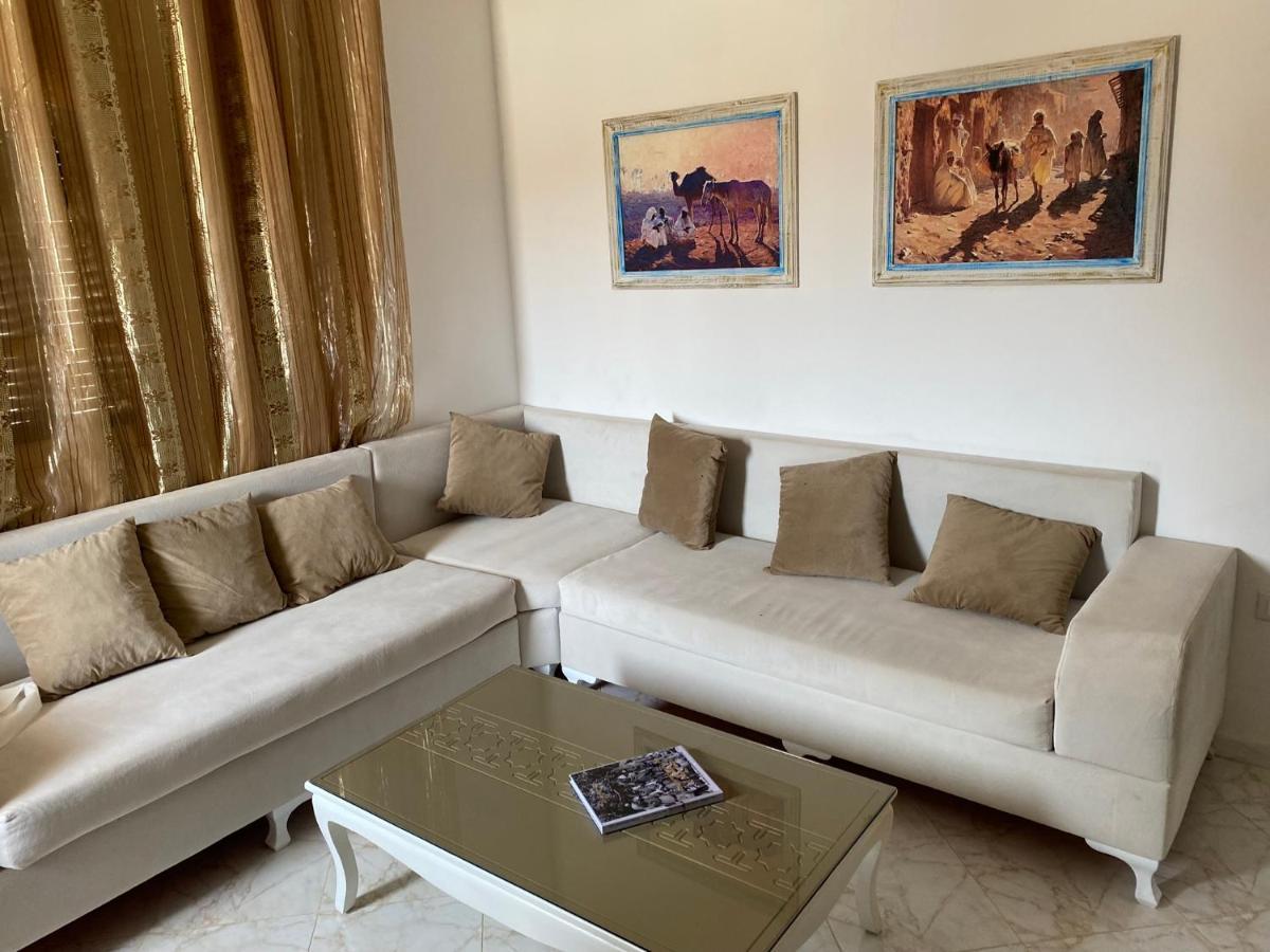 Dar Ezzahra Villa Tozeur Exteriör bild