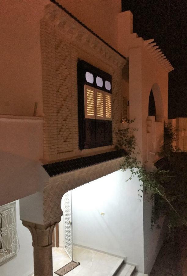 Dar Ezzahra Villa Tozeur Exteriör bild